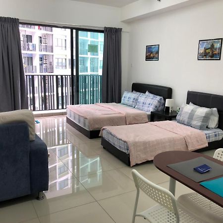 I-City I-Soho Chamey Homestay Condo, Shah Alam Exterior photo